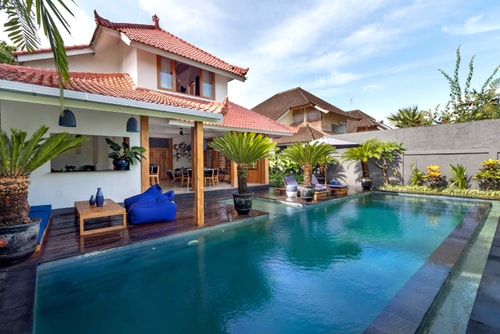 2BR cozy villa in @Seminyak 7 Hombali.com