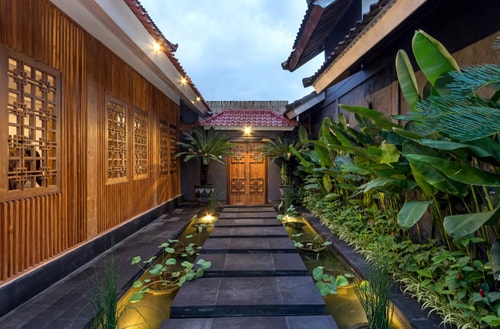 2BR cozy villa in @Seminyak 49 Bali Real Estate