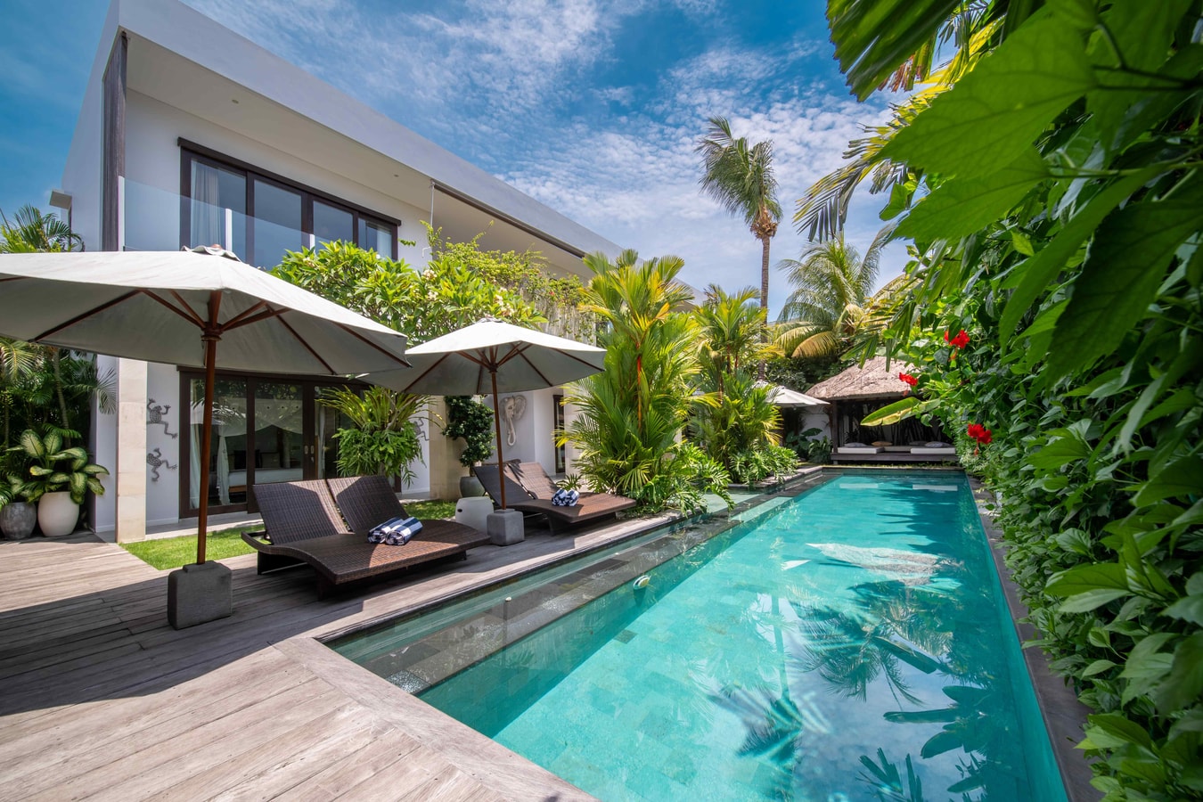 6BR: Suitable Family Villa in Seminyak Bali Real Estate