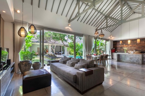 3BR Villa Near Finns Recreation in Canggu 8 Hombali.com