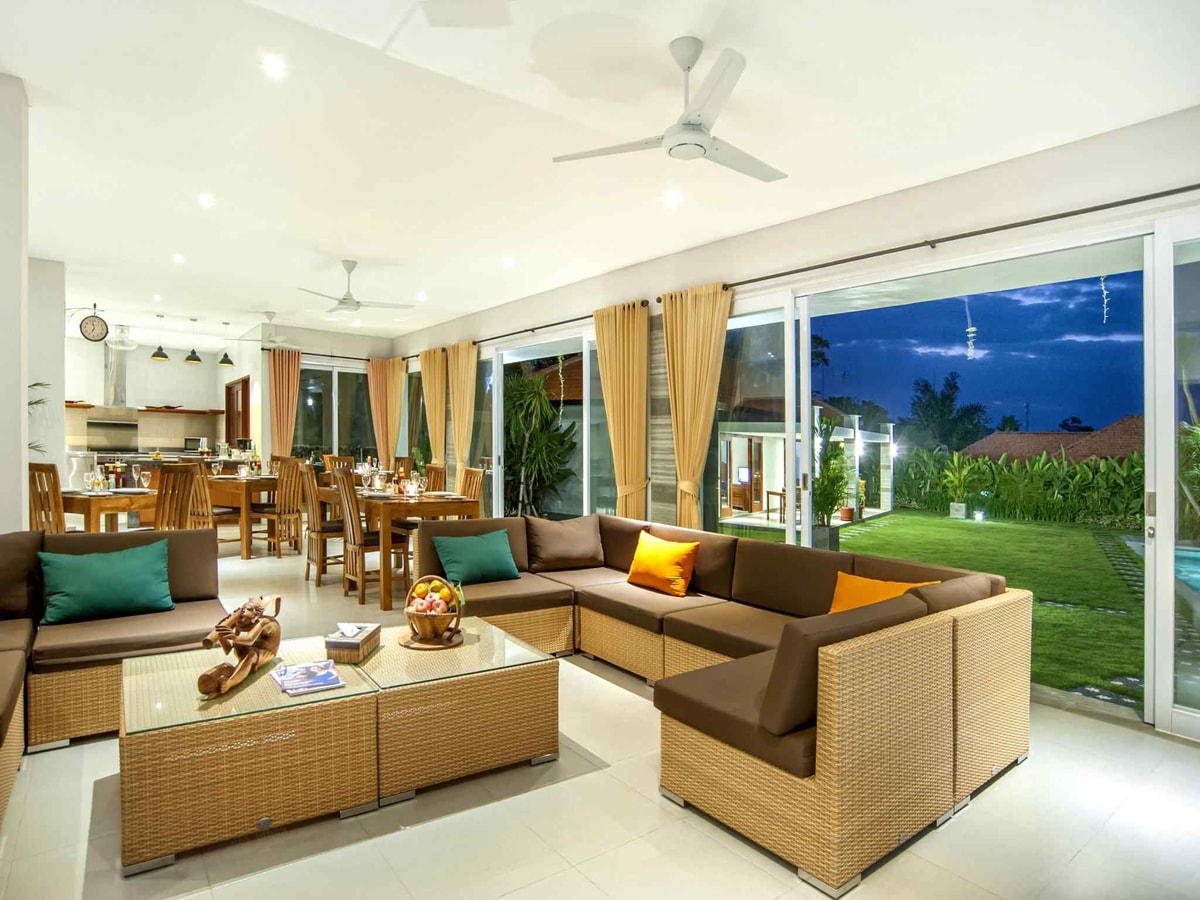 5BR with big garden in Canggu, Bali