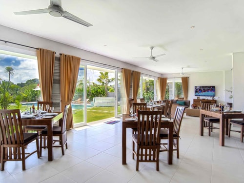 5BR with big garden in Canggu, Bali 7 Bali Real Estate