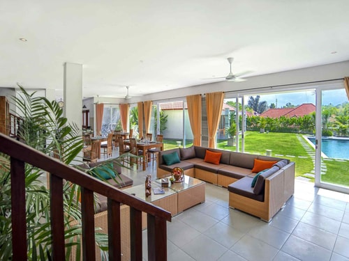 5BR with big garden in Canggu, Bali 11 Bali Real Estate