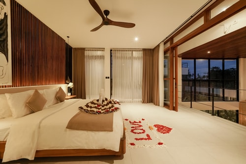 4BR: Wood Concept villa in @Pererenan 6 Hombali.com