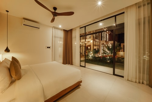 4BR: Wood Concept villa in @Pererenan 29 Hombali.com