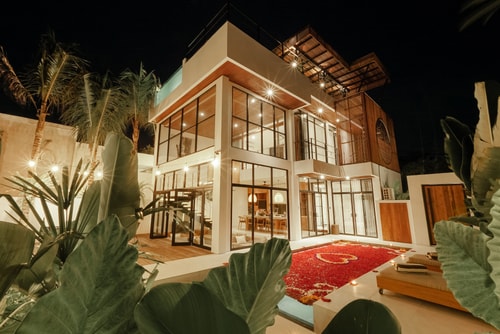 4BR: Wood Concept villa in @Pererenan 35 Hombali.com