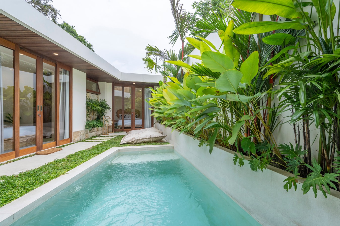 Cozy 2BR Villa w/ Private Pool & Rooftop in Canggu