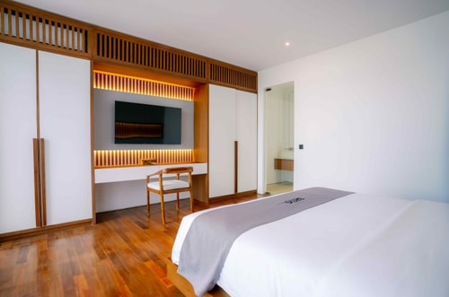 2BR: with Rooftop and Plunge Pool @Canggu 15 Hombali.com