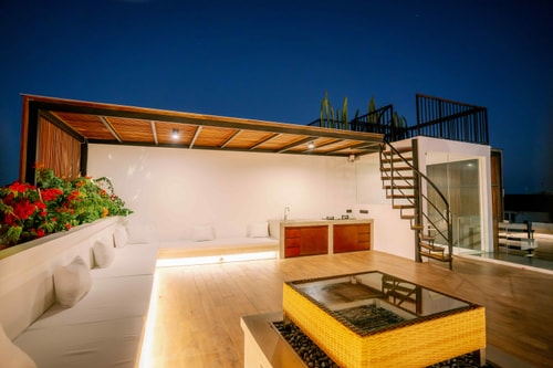 2BR: with Rooftop and Plunge Pool @Canggu 50 Hombali.com