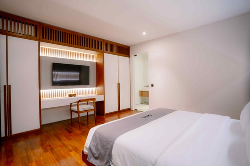 2BR: with Rooftop and Plunge Pool @Canggu 54 Hombali.com