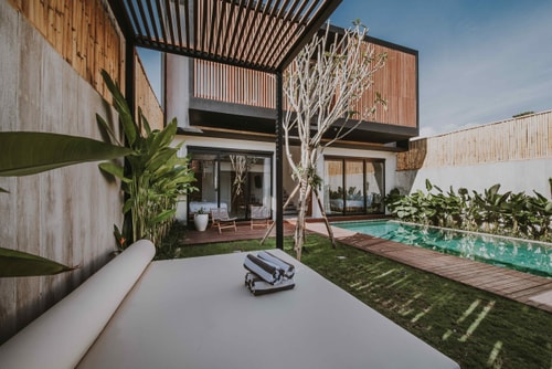 4BR: Pool and Rooftop Villa @Berawa 15 Bali Real Estate