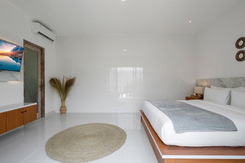 Twin Villas: 4 Bedrooms and 2 Private Pools 10 Bali Real Estate