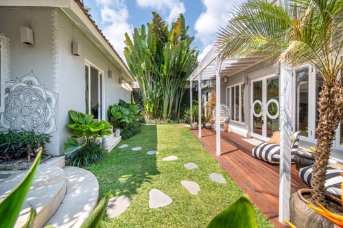 6BR: Family Villa Near the Beach @Canggu 5 Bali Real Estate