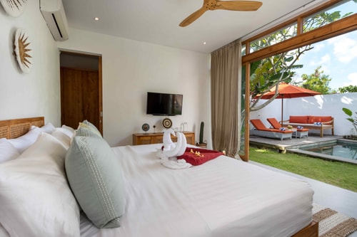 4BR: Tropical Villa in @Pererenan 7 Hombali.com