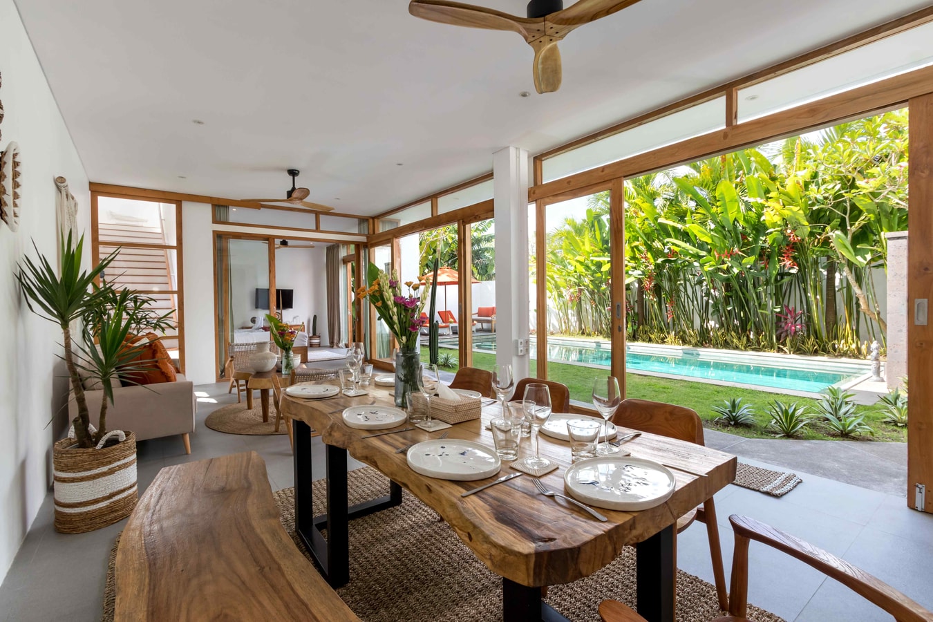 4BR: Tropical Villa in @Pererenan