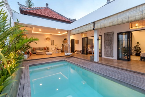 2BR Villa Short Drive to The Beach @Berawa 32 Bali Real Estate