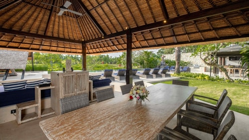 5BR: Spacious Balinese Villa for Family in @Berawa 49 Bali Real Estate