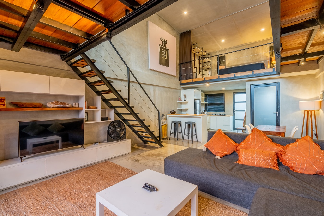 Zen Loft Hideaway: Tranquil Livings in Canggu