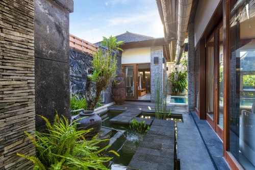 3BR Family Villa with Private Pool & Lounge 33 Bali Real Estate