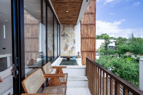 1BR Canggu Apart near Beaches: Sunset Pool