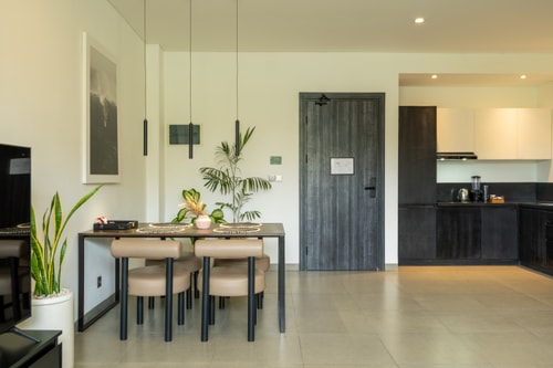 Luxe 2BR Canggu | Co-working, Walk to Beach