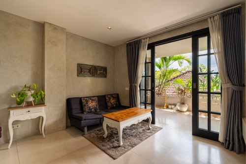 Sleek 1BR Apart Seminyak | Balcony, Walk to Cafés