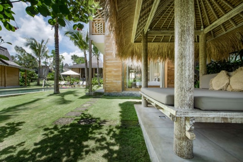 5BR: Spacious Villa for Family Near Seminyak 12 Bali Real Estate