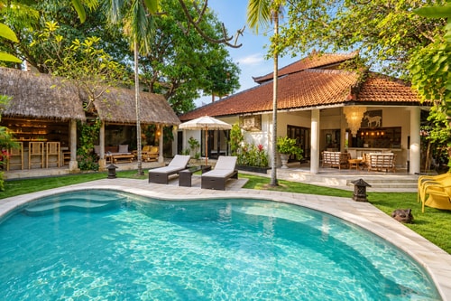 Aliya - Pool & Garden Villa, Central Seminyak