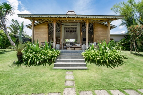 5BR: Spacious Villa for Family Near Seminyak 11 Bali Real Estate