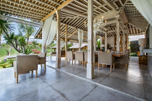 8BR: Huge Private Villa Near Seminyak 28 Bali Real Estate