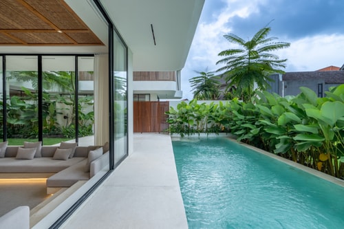 Canggu 3BR Paddy Villa near Batu Bolong Beach