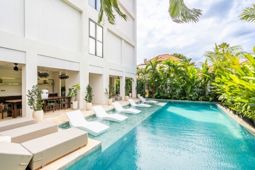 Elegant Studio Canggu | Balcony, Pool & Rooftop