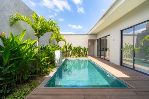 Modern 3BR Chic Villa | Seseh Surf, Pool & Bathtub