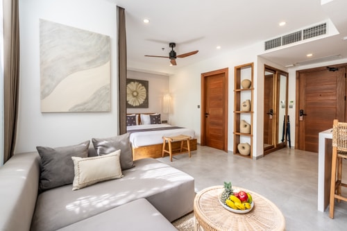 Canggu 1BR Suite | near Nelayan Beach, Pool & Gym