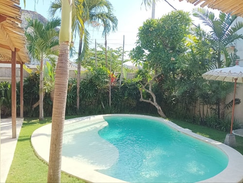 Elegant 3BR Modern Villa, 5min Walk to the Beach! 23 Hombali.com