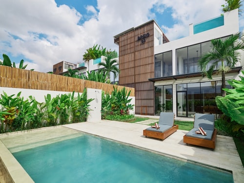 Canggu 3BR Villa w/ Rooftop & Pool, Close to Beach