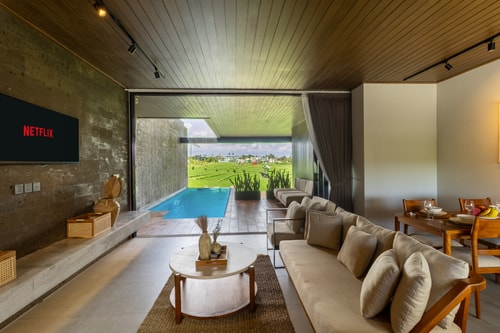 Designer 3BR Canggu | Serene Pool & Paddy View