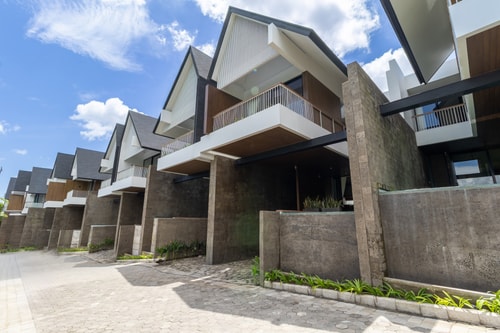 Canggu Premium 3BR Villa – Pool & Paddy View