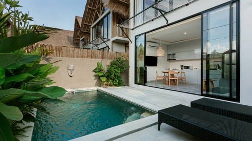 1BR Ubud Villa w/ Scenic Paddies, Bathtub & Pool