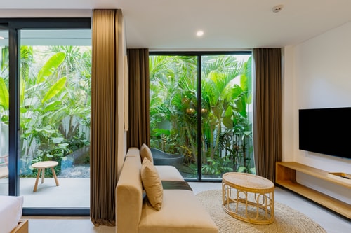 Canggu 1BR Suite | Bathtub, Pool & Rooftop Gym