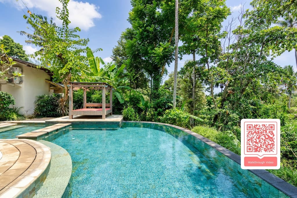 Eco-luxury Family-friendly 4-Bedroom Villa at Ubud