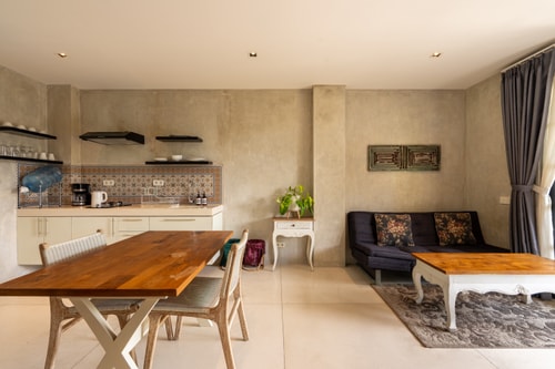 Sleek 1BR Apart Seminyak | Balcony, Walk to Cafés