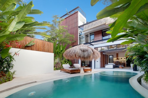 Stylish 3BR Villa Canggu | Rooftop and Plunge Pool