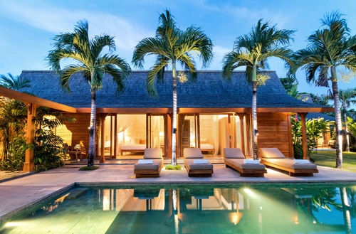 4BR: Modern Concept Villa Near @Seminyak 41 Bali Real Estate