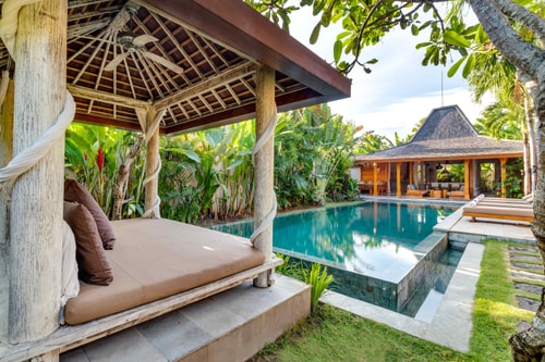 4BR: Modern Concept Villa Near @Seminyak 24 Bali Real Estate