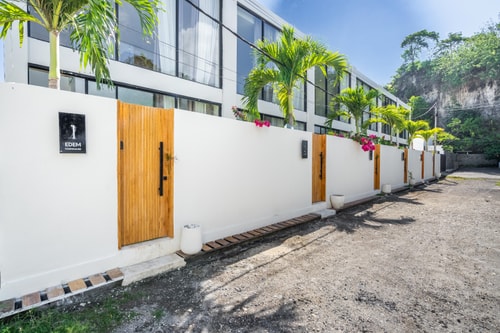 Intimate 1BR Pool Sanctuary Near Melasti Beach