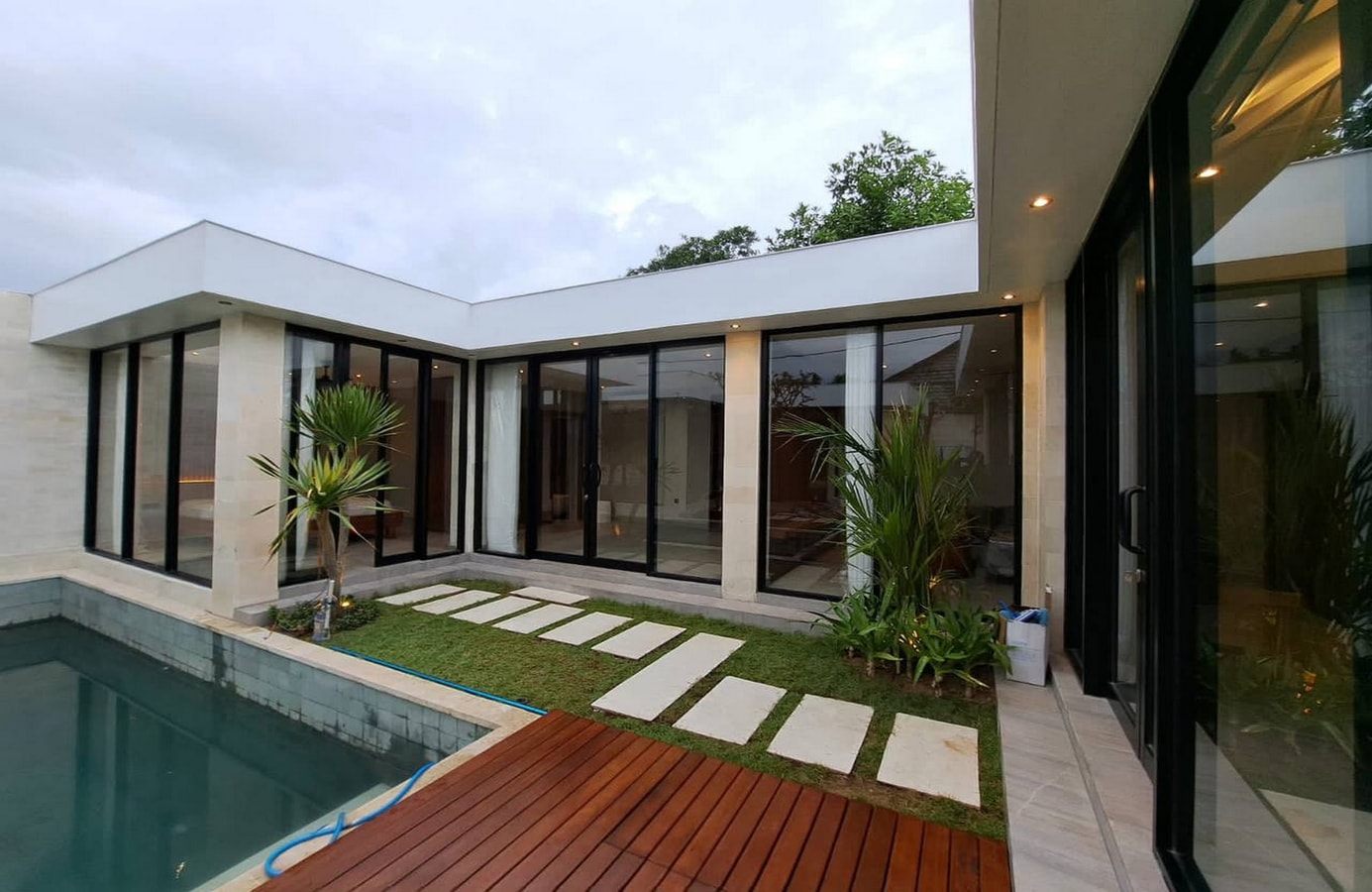 Elegant 3BR Villa w/ Private Pool Near Jimbaran Beach Bali Real Estate