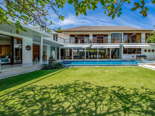 Villa Cendrawasih by Elite Havens 5 Bali Real Estate