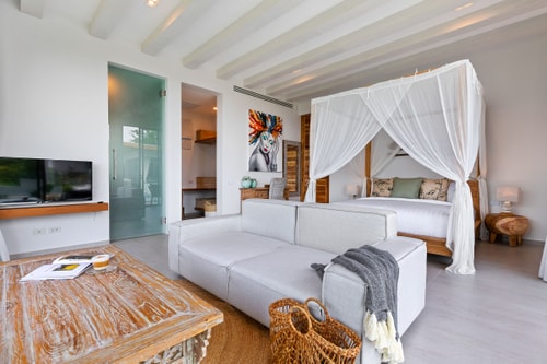 Villa Asi, stunning sea views, full service with Chef, Chaweng 29 Inspiring Living Solutions
