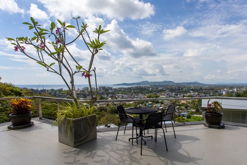 Villa Namaste 7 BR sea views, full service 12 Inspiring Living Solutions